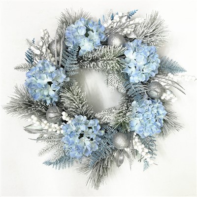 アジサイの先端のあるクリスマスリース